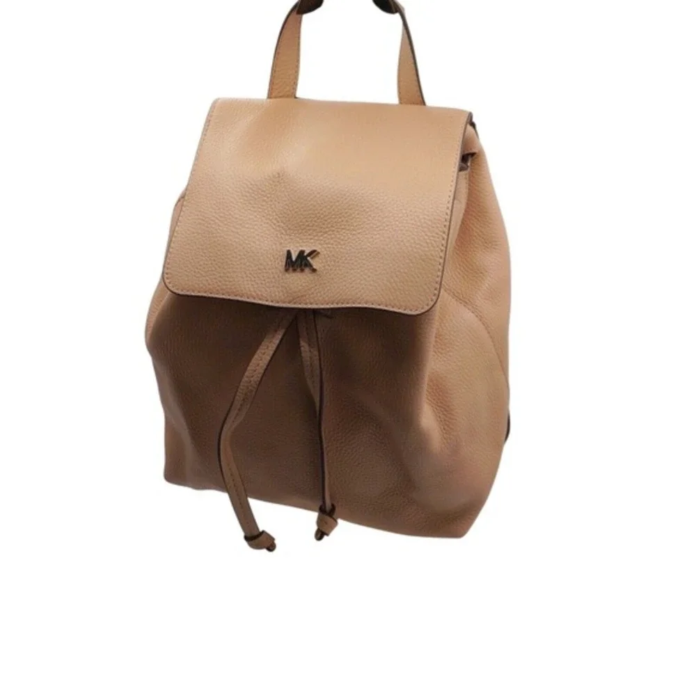 Michael Kors Pebbled Leather Drawstring Backpack Tan Beige MK Logo M‎ Chic 36